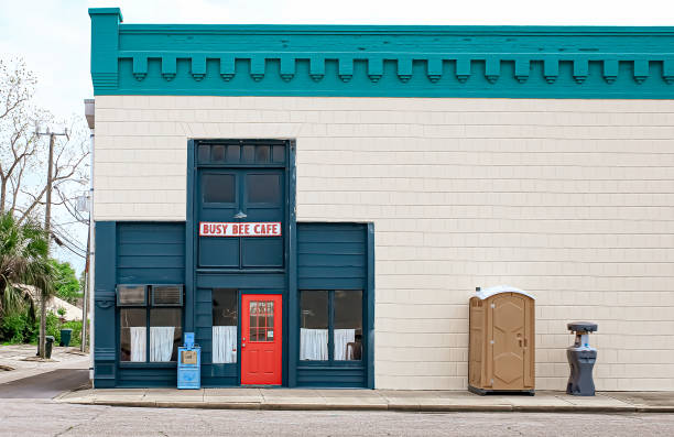 Best Portable toilet rental cost  in North Lewisburg, OH